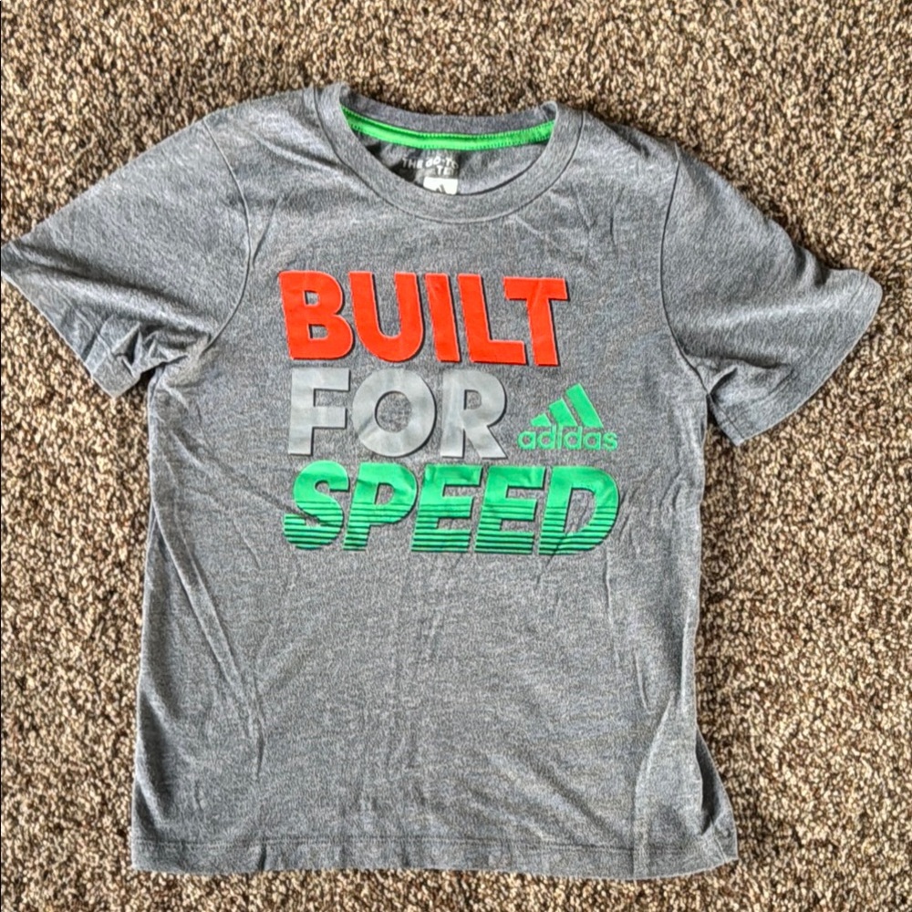 Lot of 4 Adidas Short Sleeve Tees Boys, size 7 - Picture 8 of 13